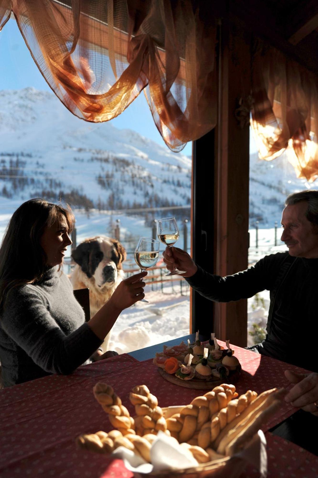Re Delle Alpi Resort&Spa La Thuile Esterno foto