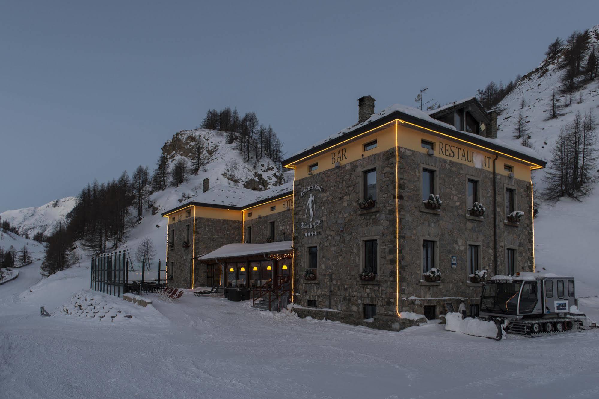 Re Delle Alpi Resort&Spa La Thuile Esterno foto
