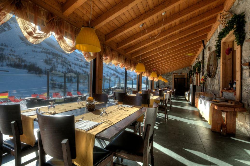 Re Delle Alpi Resort&Spa La Thuile Esterno foto